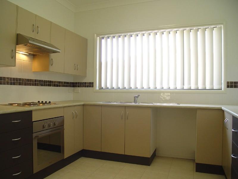 STYLISH and CONVENIENT Picture 2