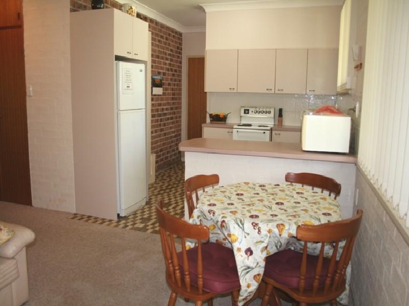 LOCATION AND PRESENTATION Picture 3