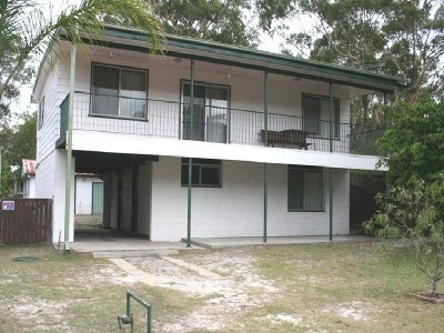 A HOME WITH STYLE! Picture A HOME WITH STYLE! Picture