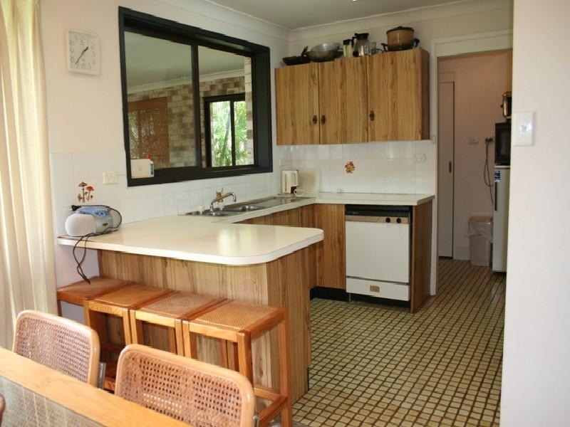 Make Yourself Comfortable Picture 2