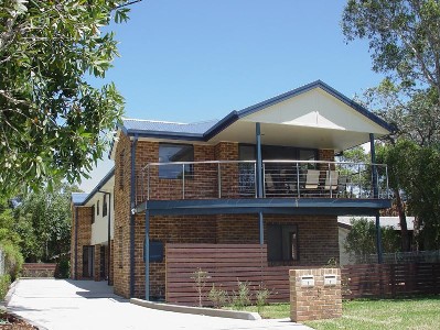 2/5 Russell Street, Hawks Nest Picture