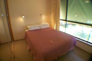 1 Elouera Close, HAWKS NEST Picture 2
