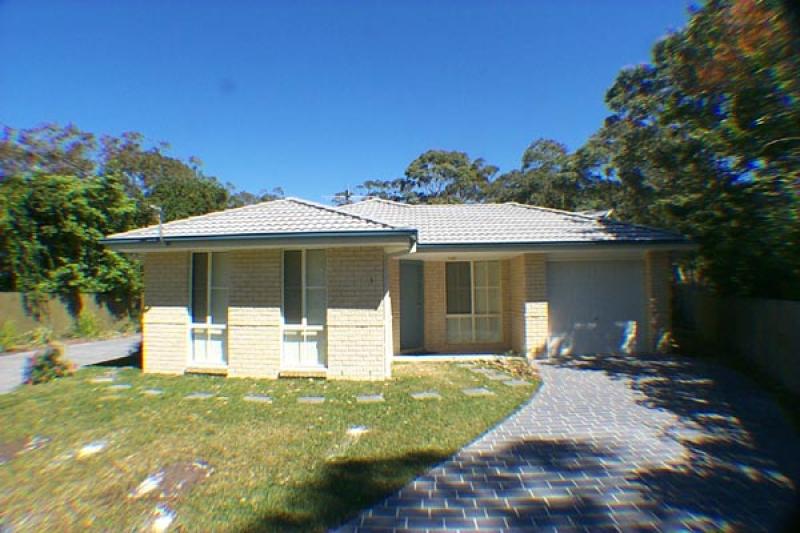 1/1 East Close, Hawks Nest Picture 1