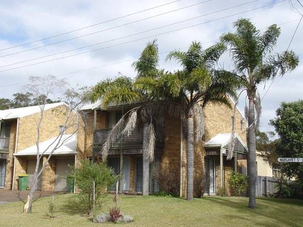 1/1 Margaret Street, Hawks Nest Picture 1
