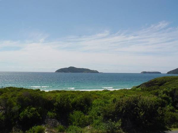 1/19 Beach Road, HAWKS NEST Picture 2