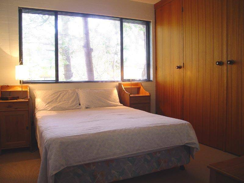 1/19 Coorilla Street, HAWKS NEST Picture 2