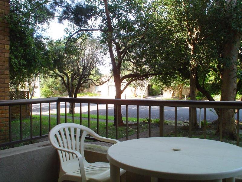 1/22 Russell Street, Hawks Nest Picture 2