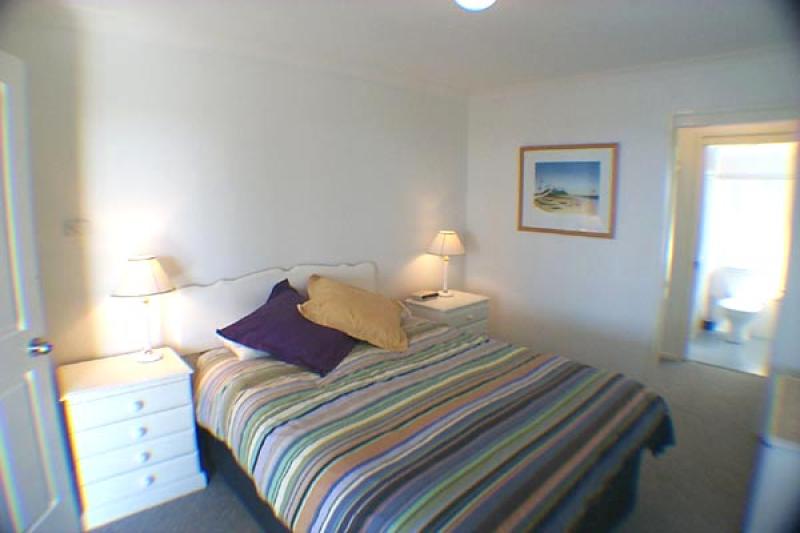 10/1 Beach Road, Hawks Nest Picture 3