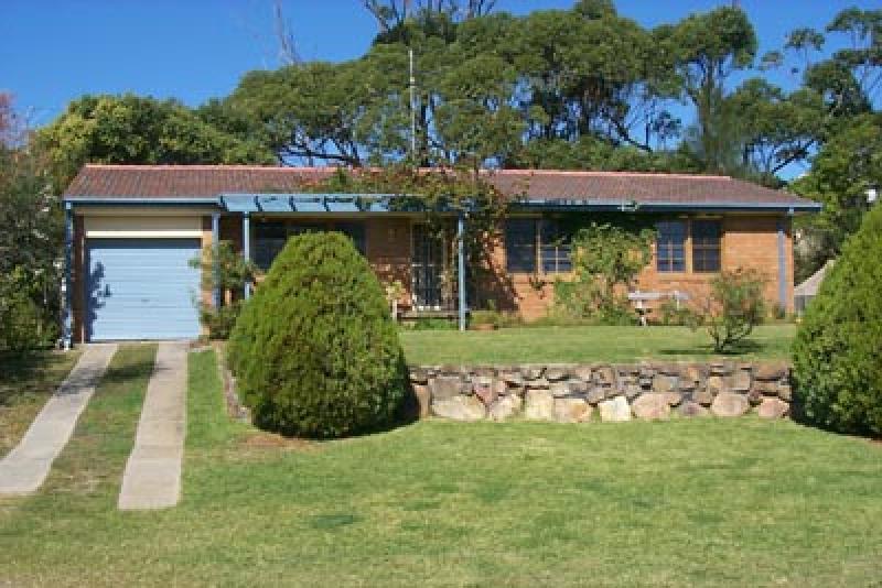 54 The Anchorage, HAWKS NEST Picture 1