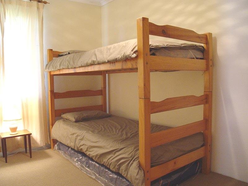 5/22 Russell Street, HAWKS NEST Picture 3