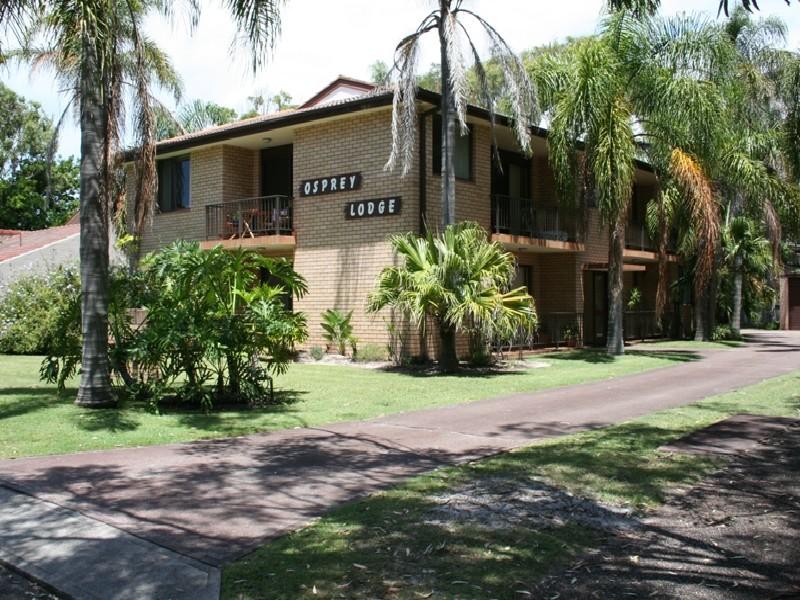 THE PLEASURES OF SEASIDE LIVING ARE HERE!! Picture 1