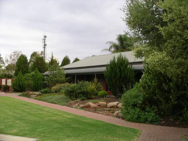 Stunning Home Picture 1