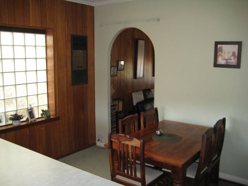 Environmentally Friendly Home on Low Maintenance Allotment - Ample Parking Picture 3