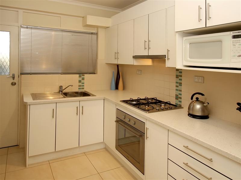 Great Location - Ground Floor Unit Picture 1