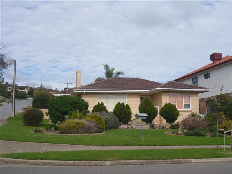 Amazing 7 Bedroom Residence Picture 1