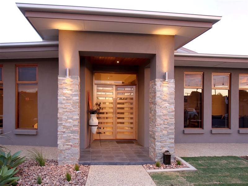 Ultimate Beachside Chic Picture 3