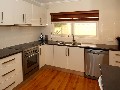 Renovated Homette - Short walk to Jetty Road Picture