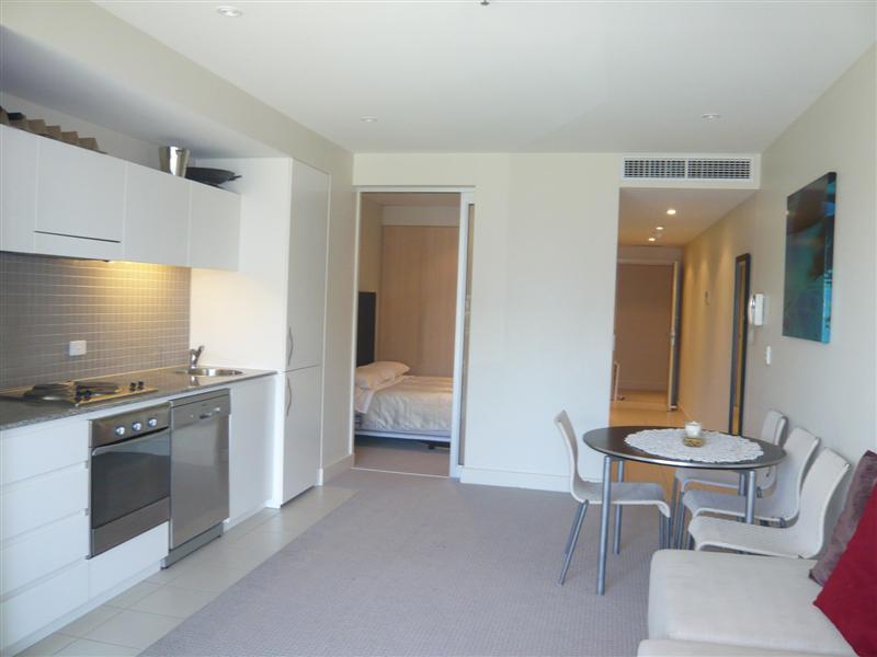 REDUCED FOR DEFINITE SALE $295,000 Picture 2