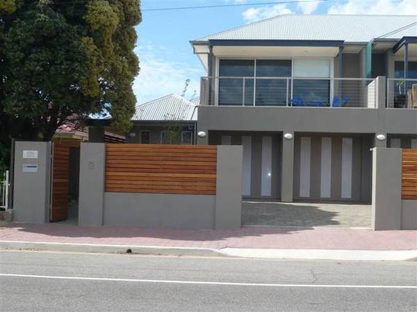 Ultimate Beachside Living Picture 1