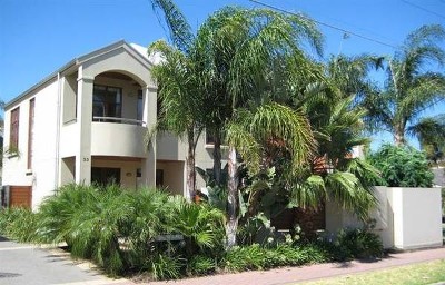 Modern 2 Storey Home On Low Maintenance Allotment Picture