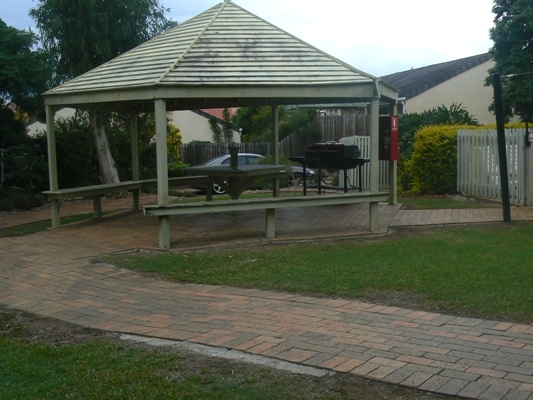 Backing onto Bushland! Picture 3