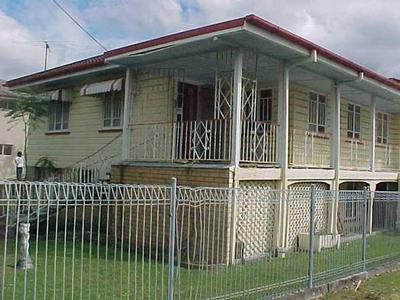 Older Style Home, renovated inside Picture