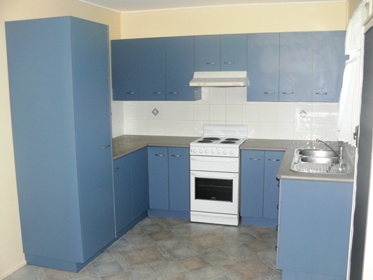 ALL THIS FOR ONLY $349,000 LESS YOUR $14,000 GRANT!!! Picture 2