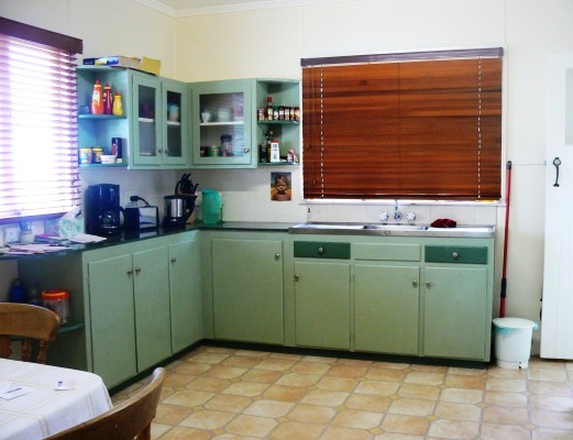 It has got to GO!!
Price was $690k then $680k NOW $670k Picture 3