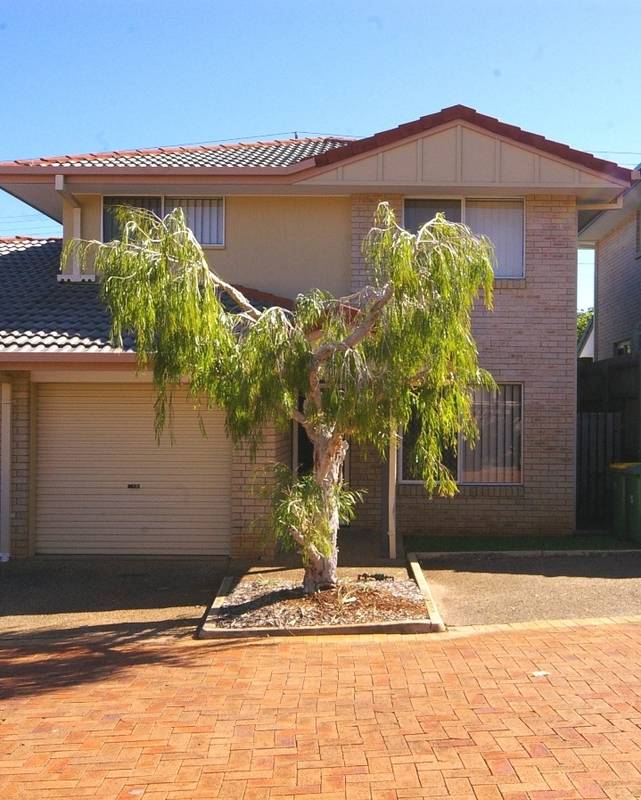 Auction - Sold Under The Hammer By Bayside First National Picture 1