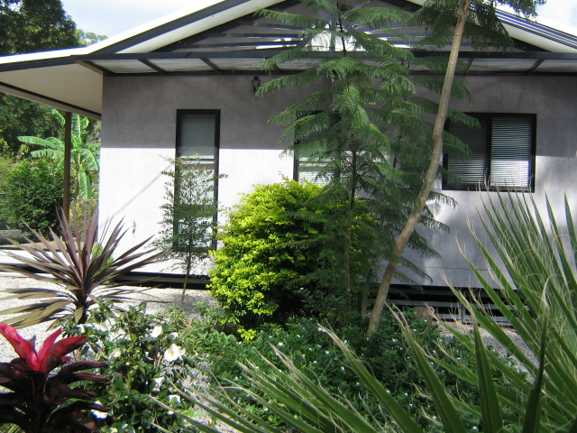 Built with a large family in mind Picture 1