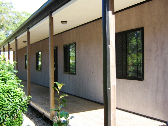 Built with a large family in mind Picture 2