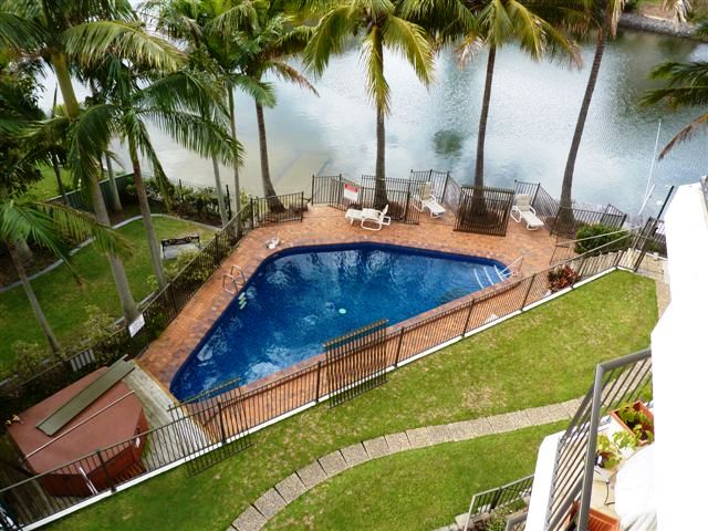 Central Surfers Unit... Picture 1