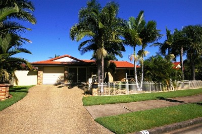 Wellington Point - Ex-Display Home! Picture Wellington Point - Ex-Display Home! Picture