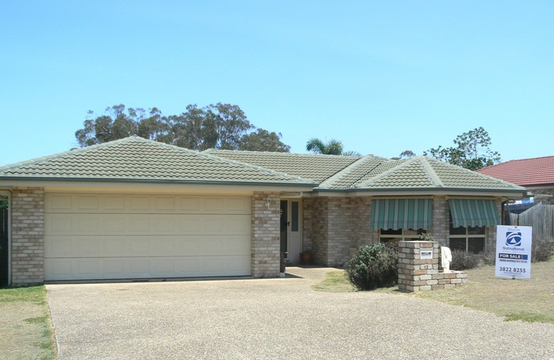 Large Family Home Picture 1