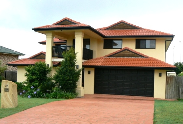 SPACE EVERYWHERE YOU LOOK Picture 1