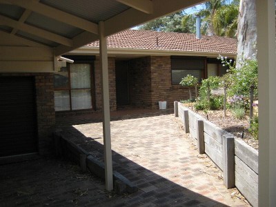 Immaculate Home in Craigburn Heights Picture