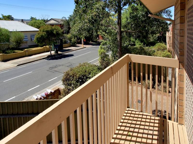 Live The Good Life! Picture 2