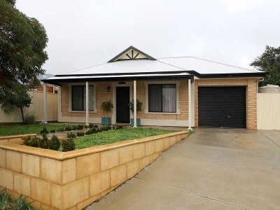 Fabulous Location & Lifestyle Picture