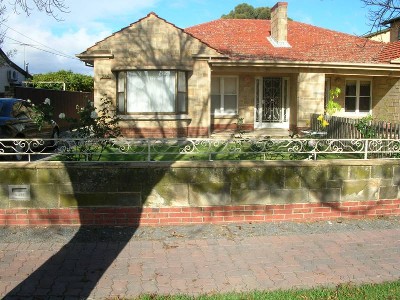 HALFWAY BETWEEN CITY AND GLENELG Picture