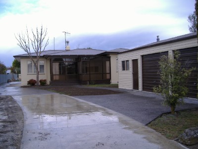 Totally Renovated 3 Bedroom Home Picture 3