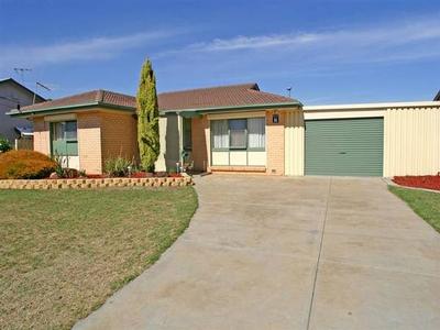 Great First Home Or Investment Picture