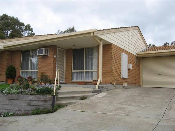 A Delightful Homette That's Sure To Please! Picture 1