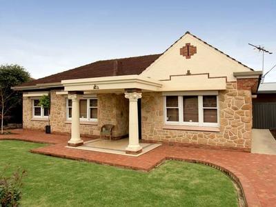 Fabulous Freestone Fronted Renovated Home Picture