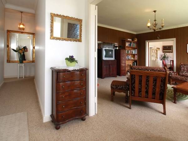 Affordable Coastal Family Home Picture