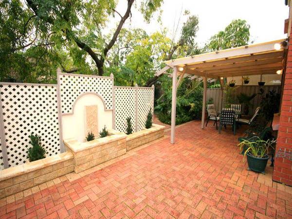 Idyllic Garden Setting ~ Paradise Found Picture