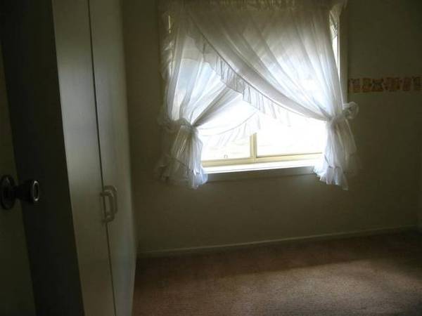 Delightful Setting Picture