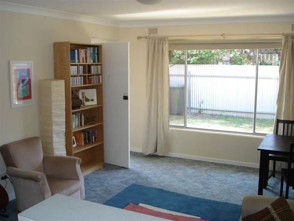 Single Level Convenience Picture