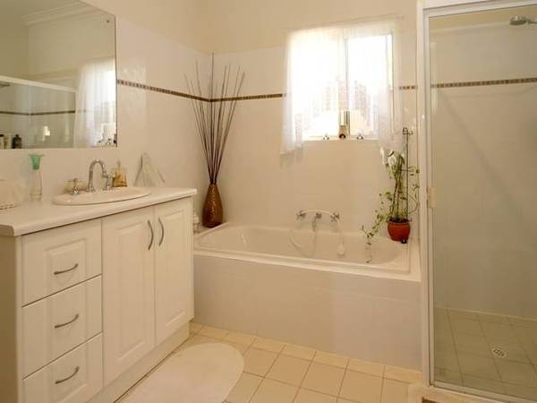 Enjoy the Low Maintenance Lifestyle - Room for 2 Cars, Van or Boat Picture