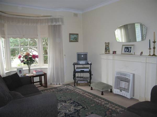 PRICED TO SELL! Picture PRICED TO SELL! Picture