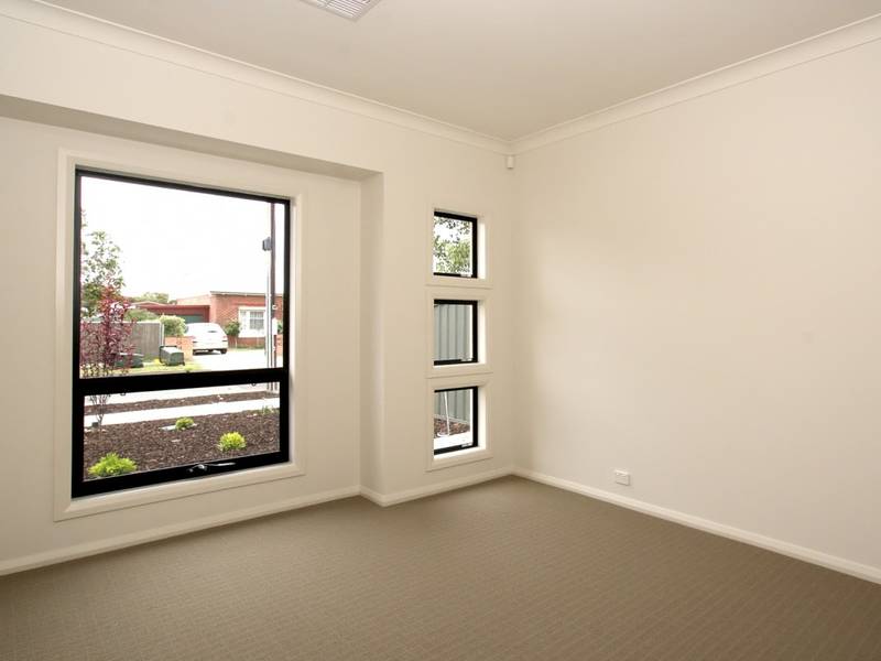 It's Definitely Got The 'WOW' Factor Picture 3